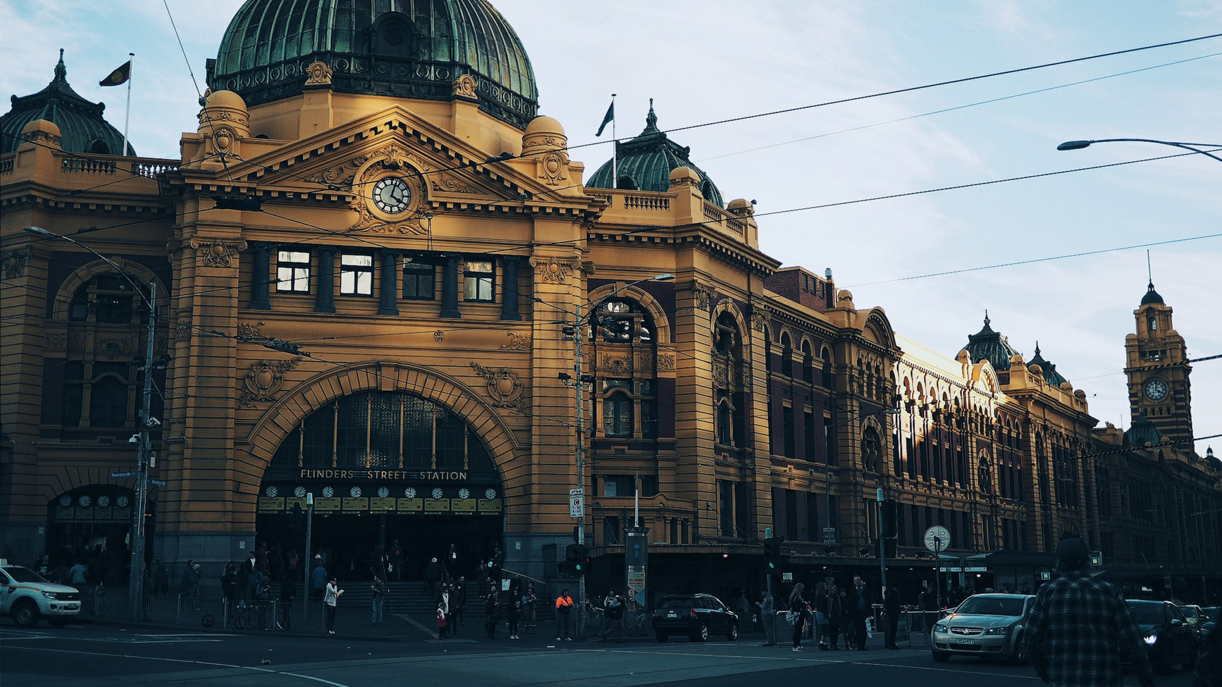 Flinders street train station